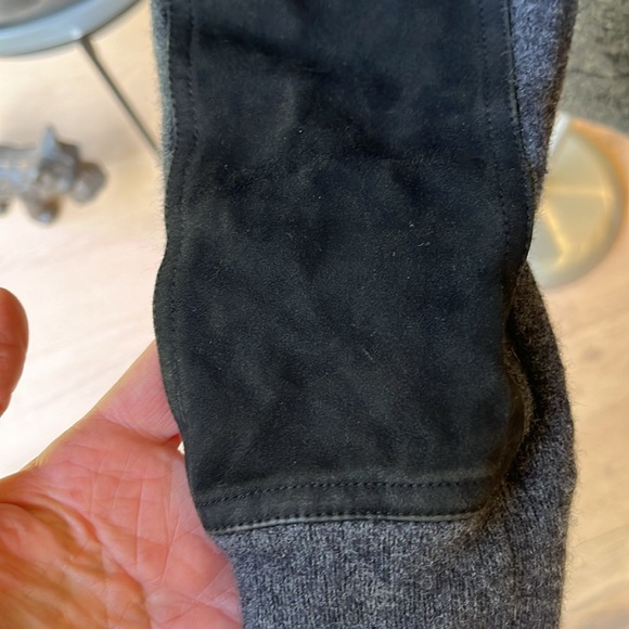 GUC Rag & Bone wool 1/4 zip sweater with lamb leather suede finish sleeve patch - Picture 7 of 10